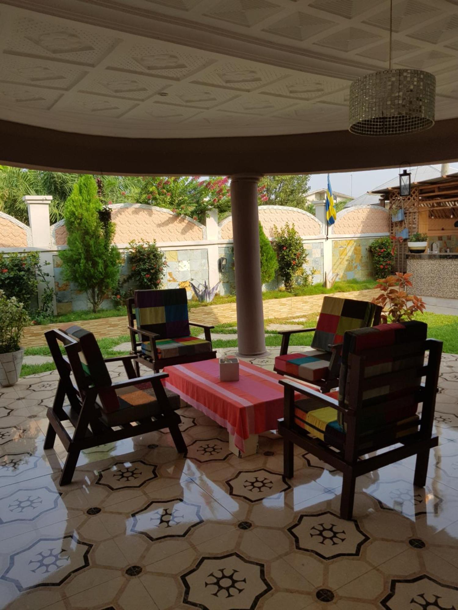 Nana Adu Guest House Koforidua 外观 照片