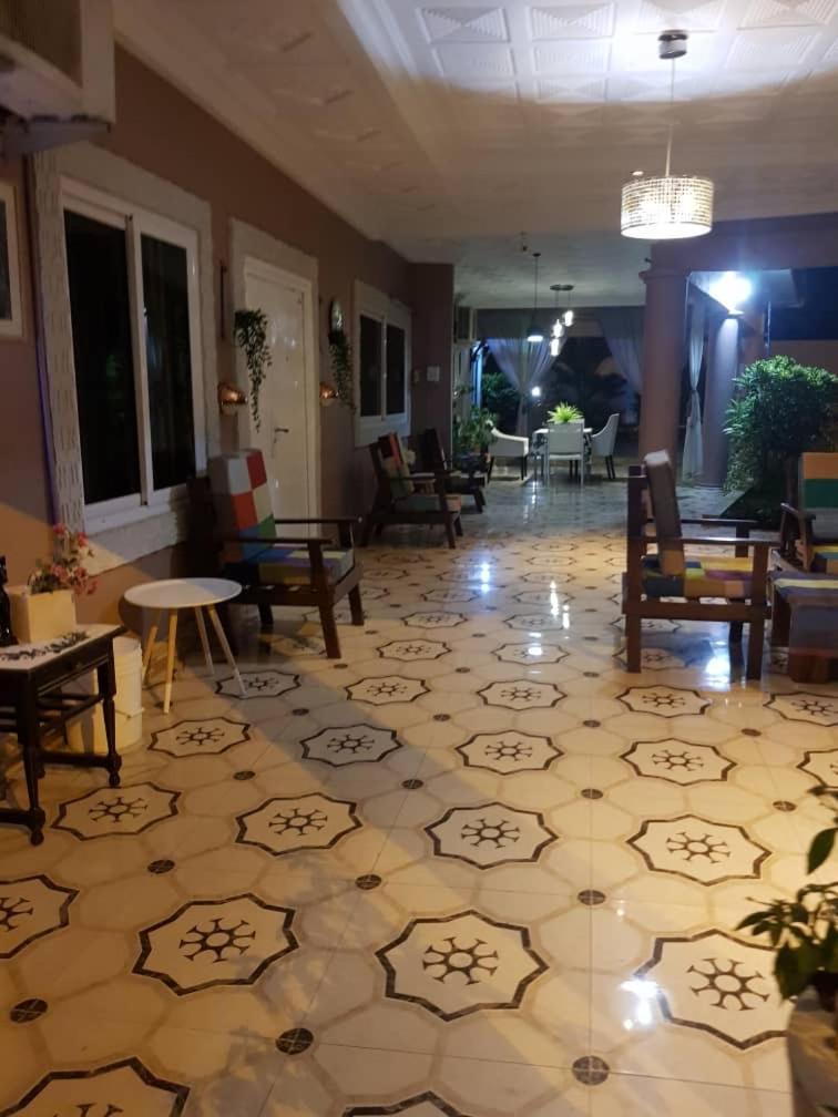 Nana Adu Guest House Koforidua 外观 照片