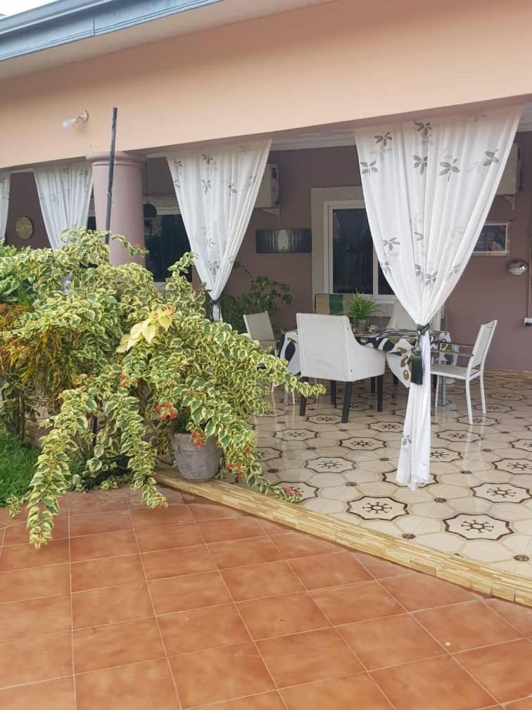 Nana Adu Guest House Koforidua 外观 照片