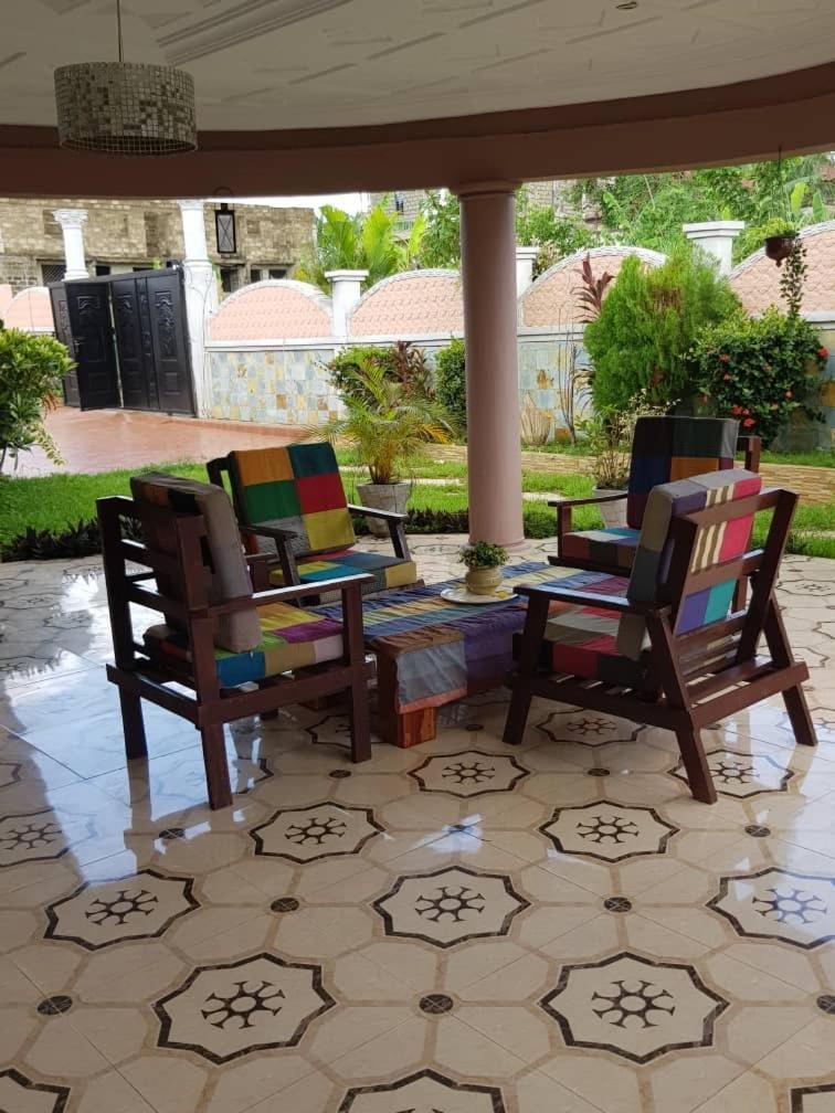 Nana Adu Guest House Koforidua 外观 照片