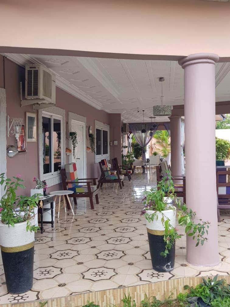 Nana Adu Guest House Koforidua 外观 照片