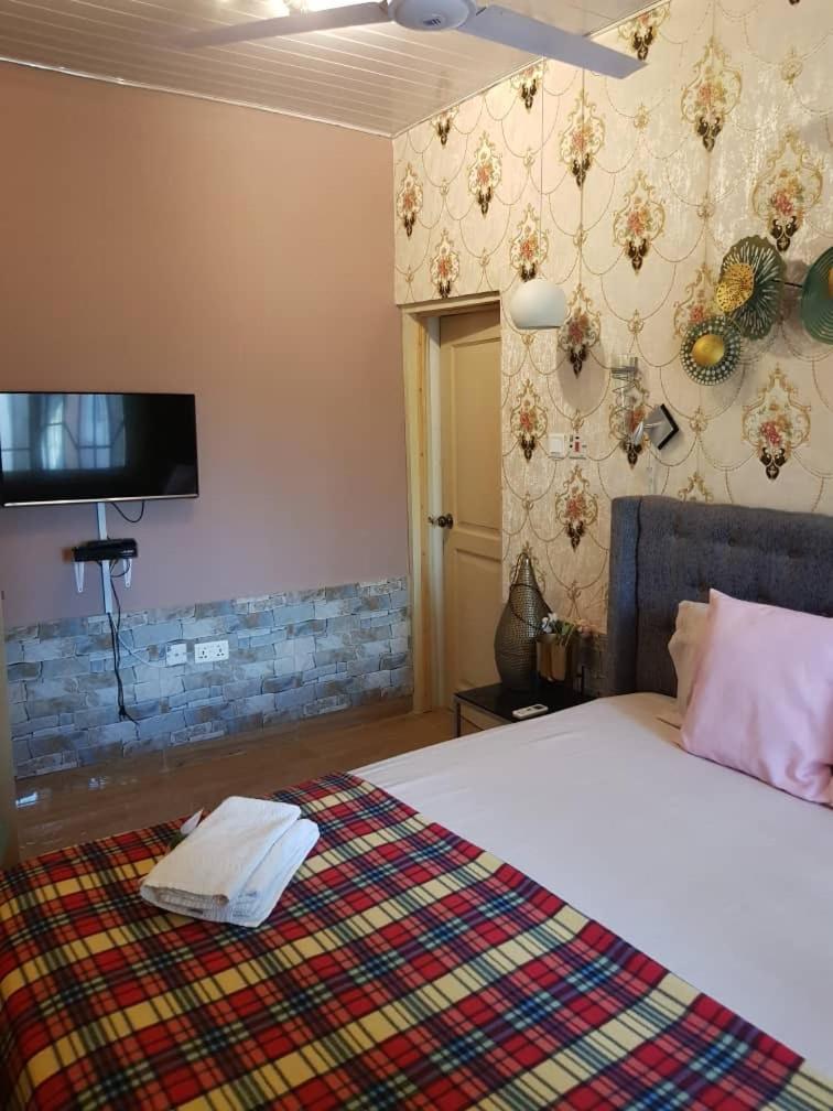Nana Adu Guest House Koforidua 外观 照片